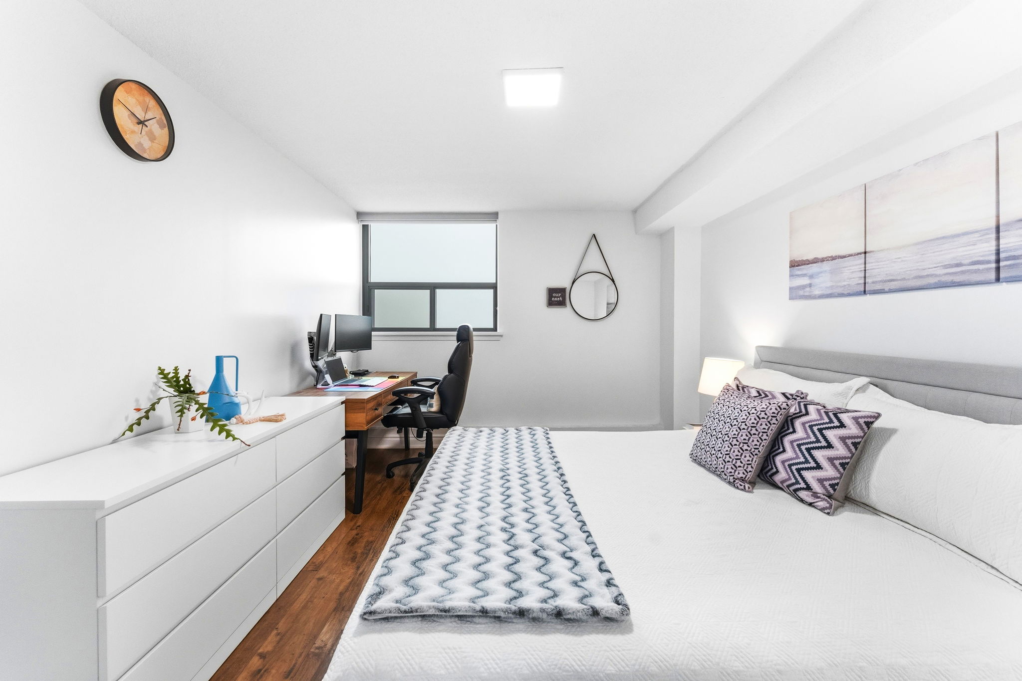Second bedroom